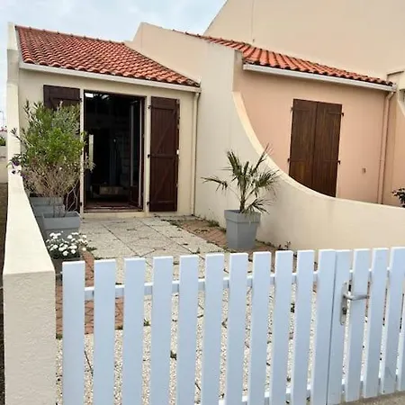 Charmante Maison - Wifi Fibre, Parking, Terrasse - Port Et A Pied בית נופש La Chaume